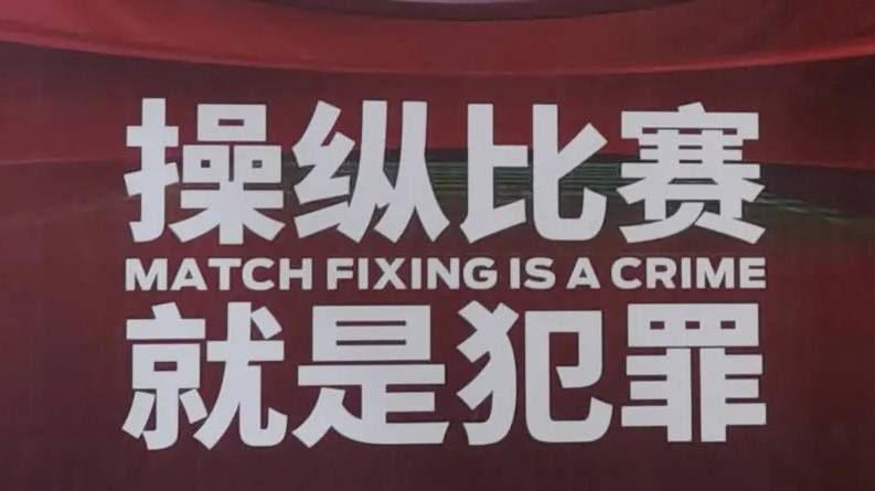 亚洲成人精品久久久