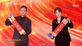 国产后进白嫩翘臀在线观看视频